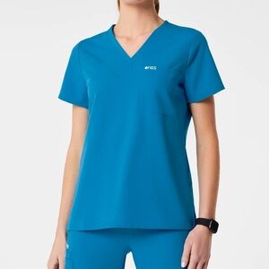 Figs catarina one-pocket scrub top